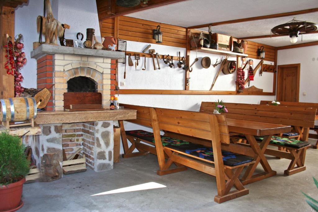 Family Hotel Zora Разлог Экстерьер фото
